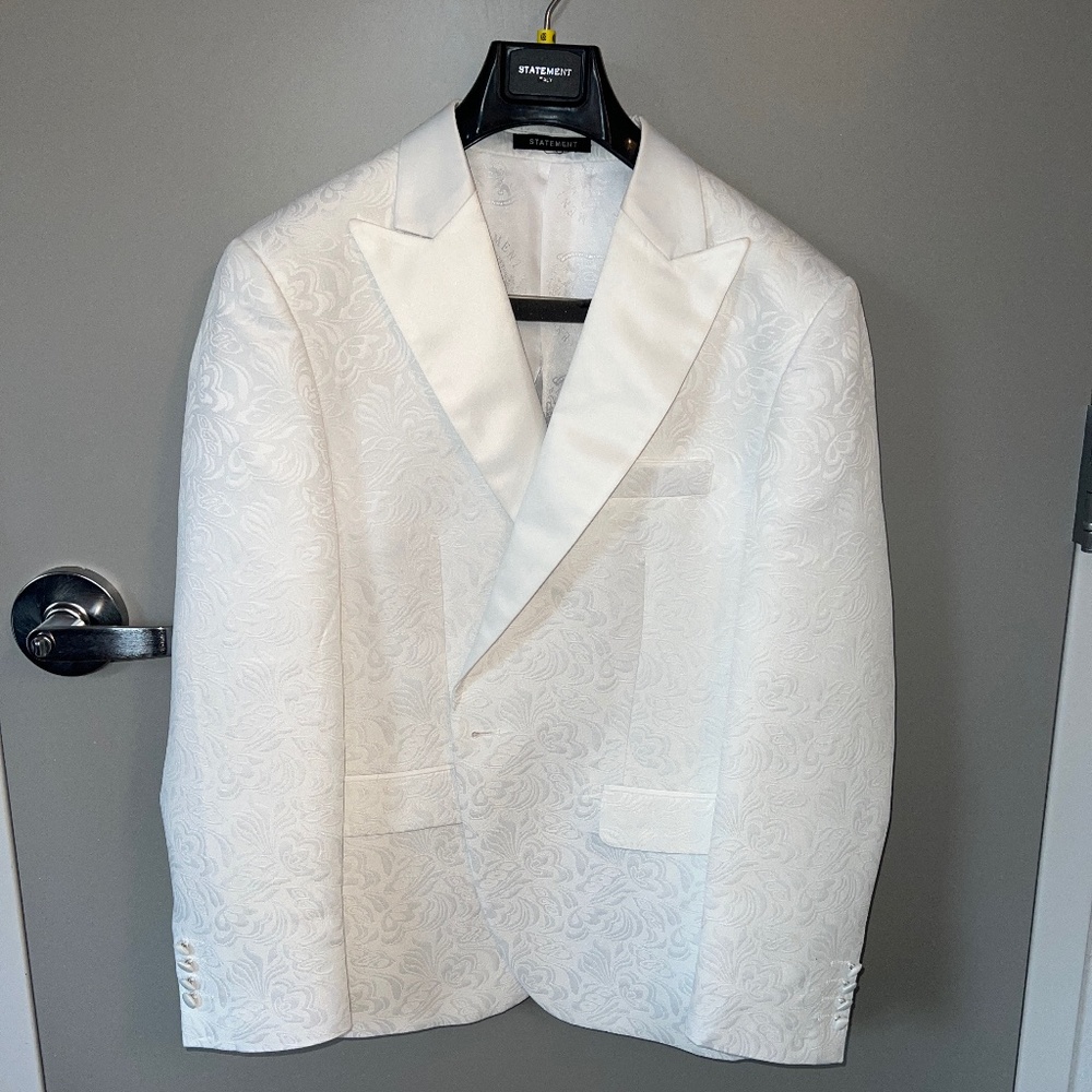 Men’s Three Piece Floral Tuxedo